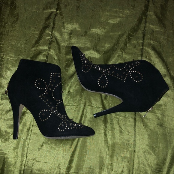 Gold Studded Embellished Suede Booties 🖤 - Picture 6 of 7